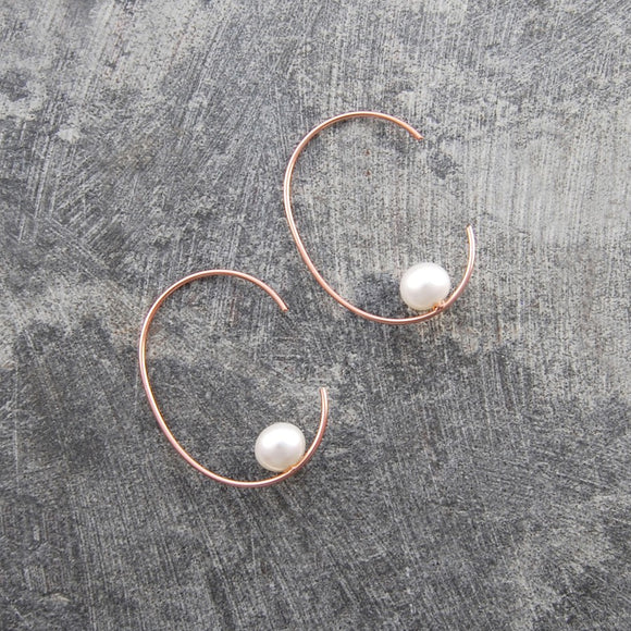 Rose Gold Oval Pearl Hoop Earrings