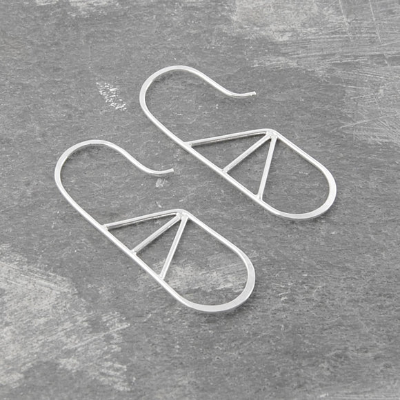 Geometric Oval Wire Silver Hoop Earrings