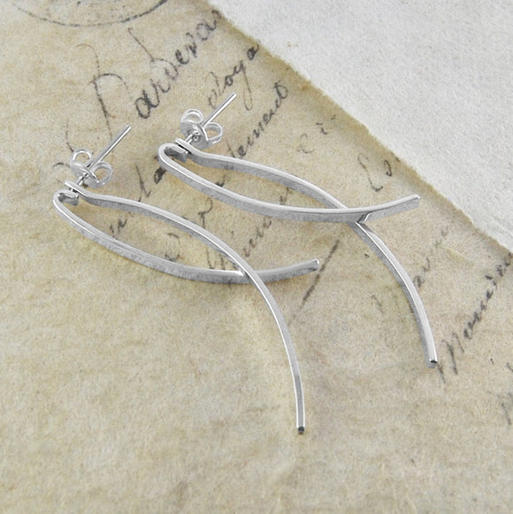 Curved Silver Ear Jacket